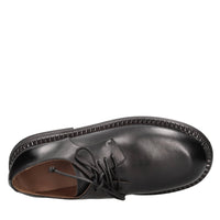 Stringate in pelle 