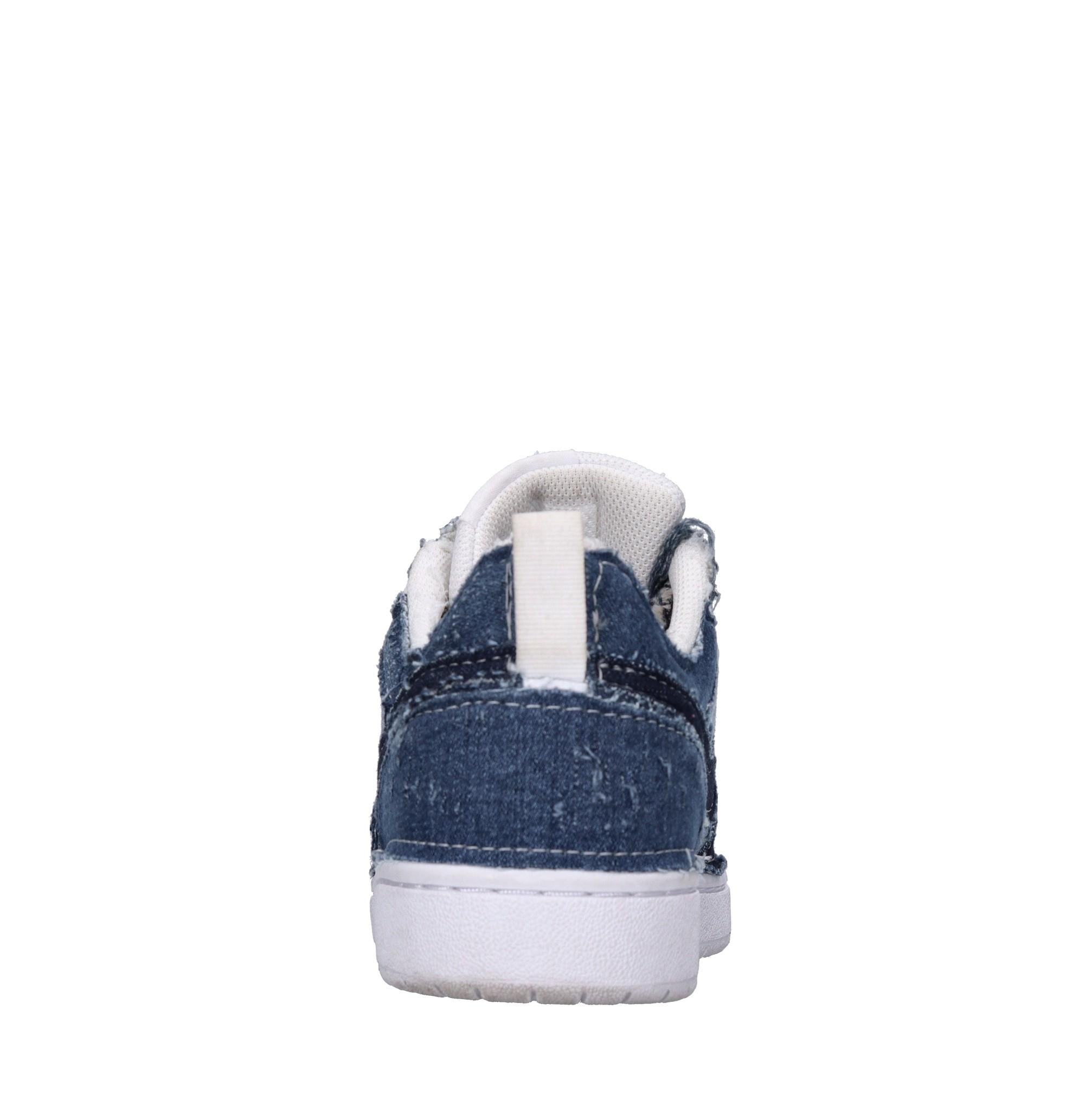 Sneakers in tessuto 