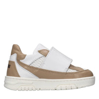 Sneakers in pelle e tessuto 