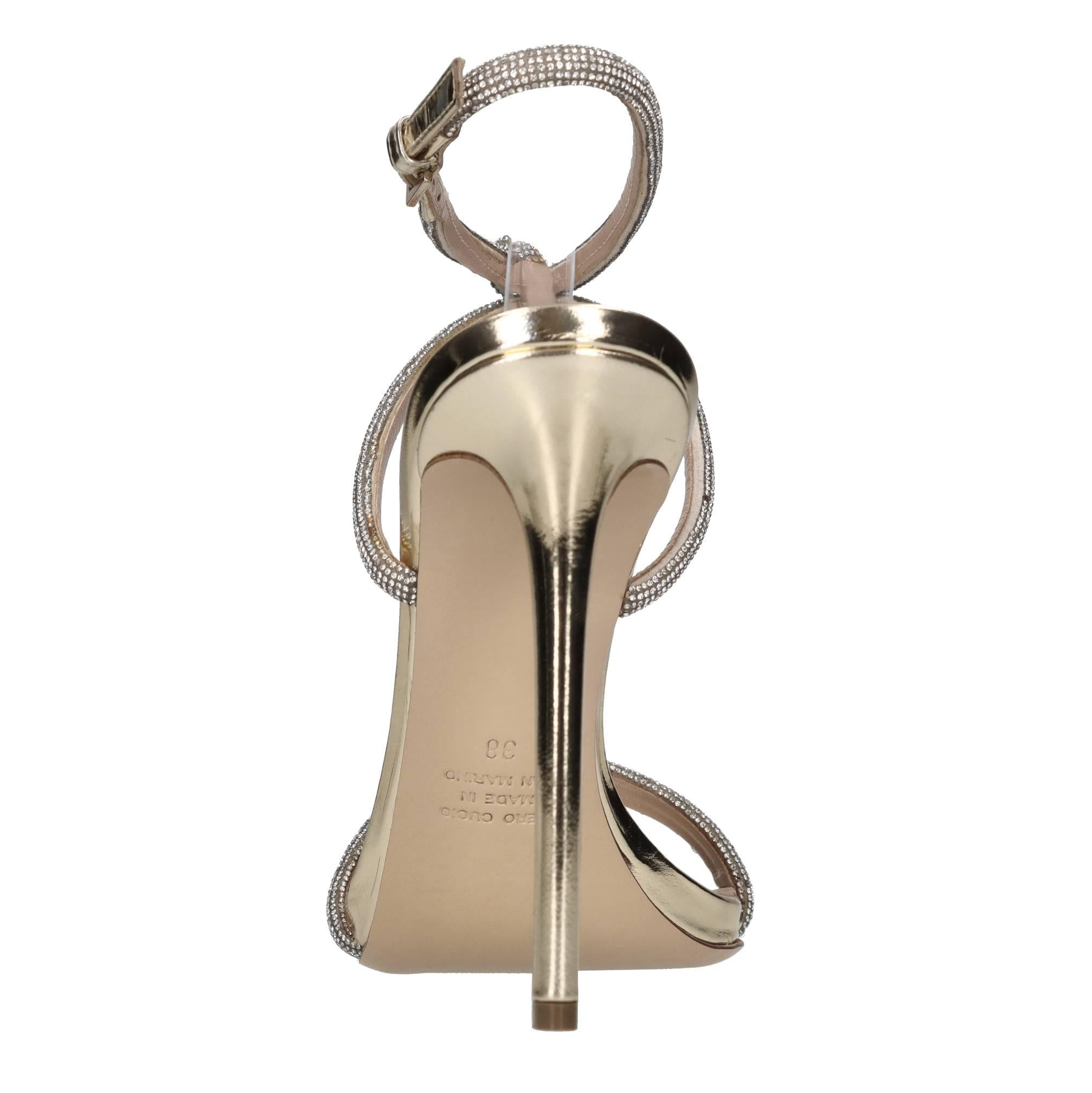 Sandali in pelle e microstrass 
