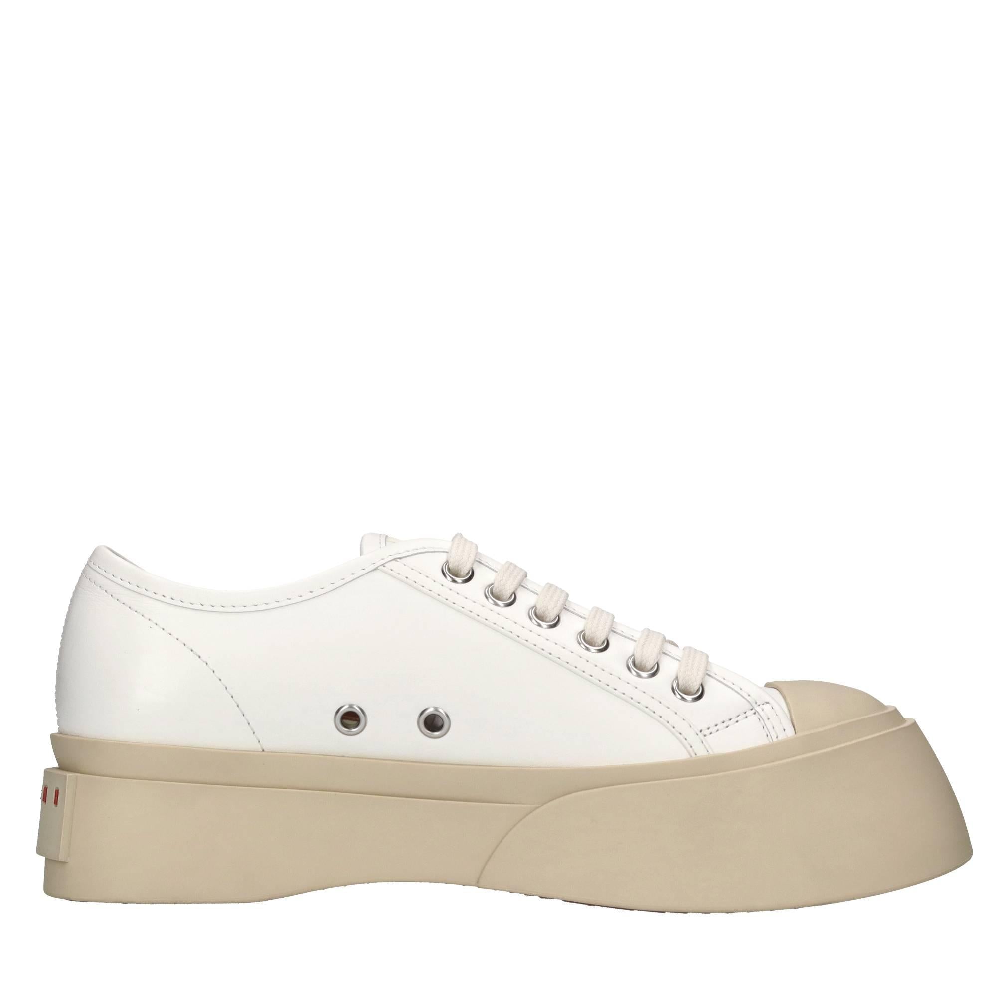Sneakers in pelle 