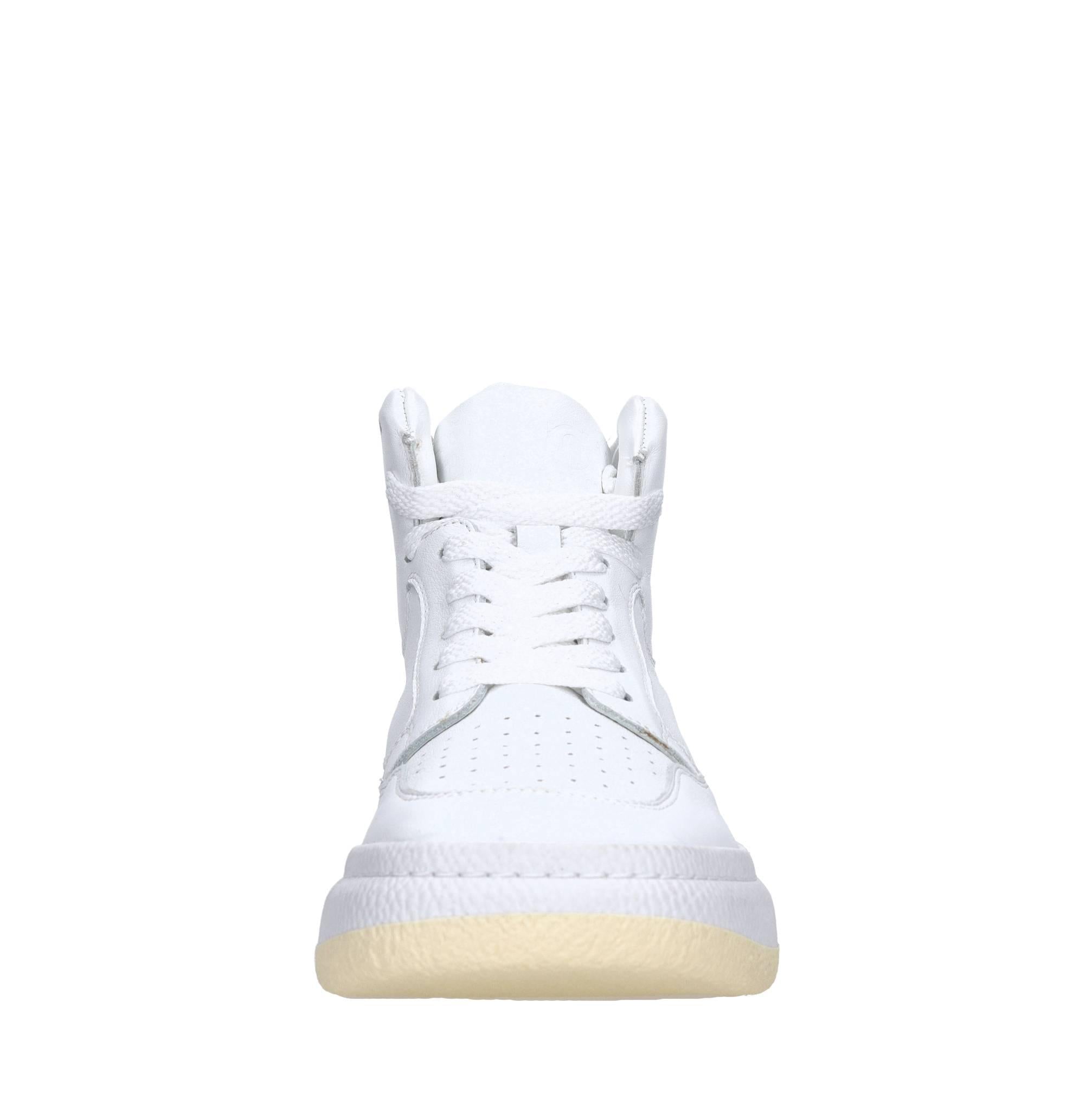 Sneakers in pelle 