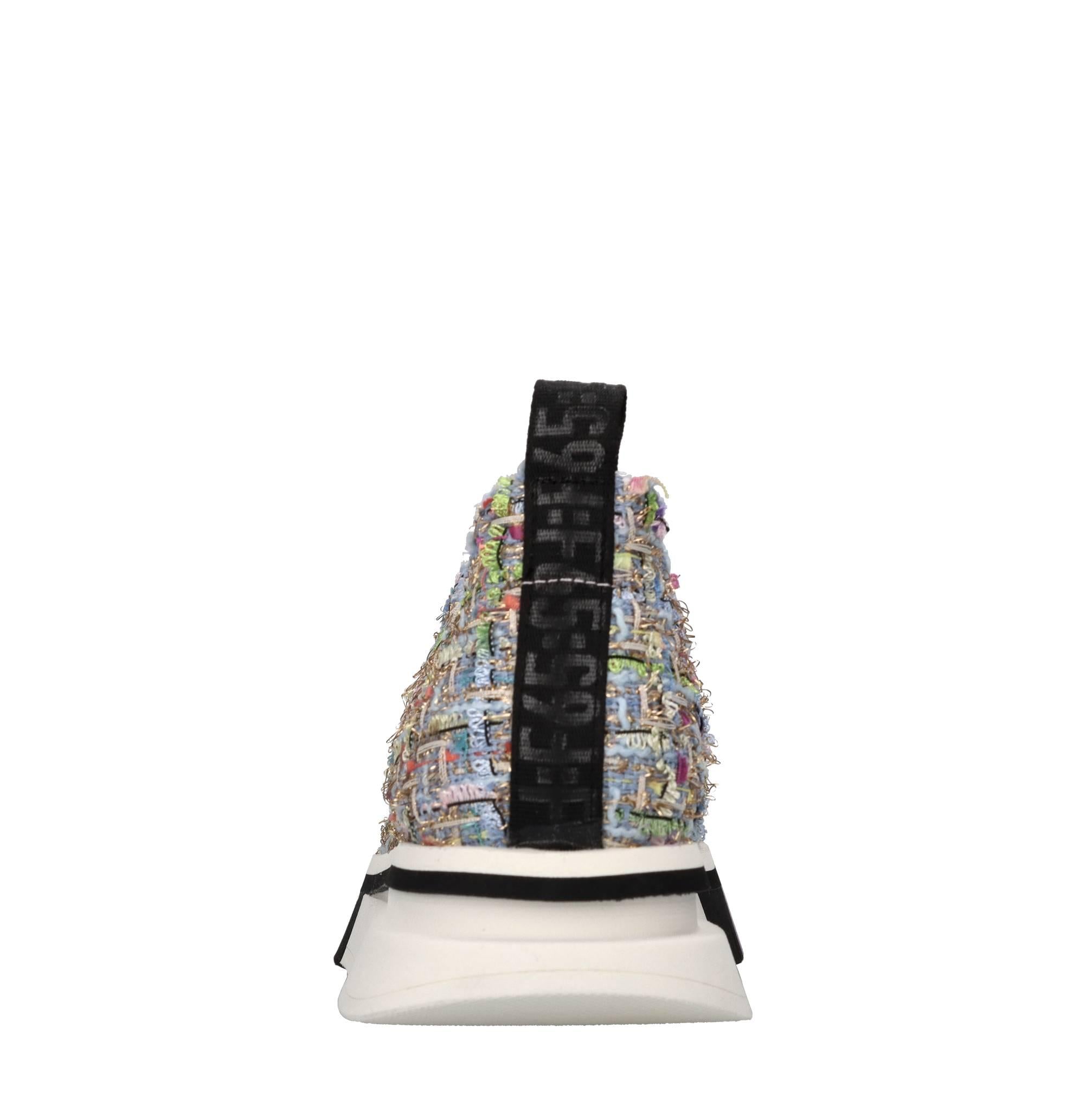 Sneakers in tessuto con inserti in camoscio 