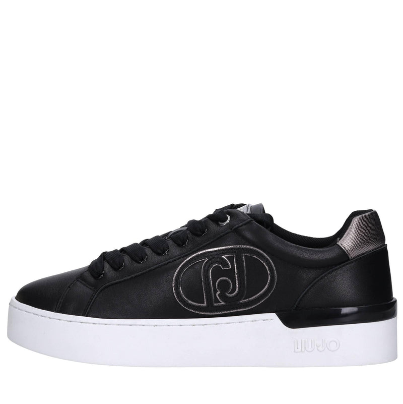 Sneakers in pelle ed ecopelle 
