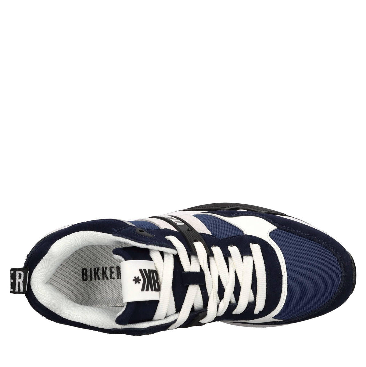 Sneakers in camoscio, ecopelle e tessuto 