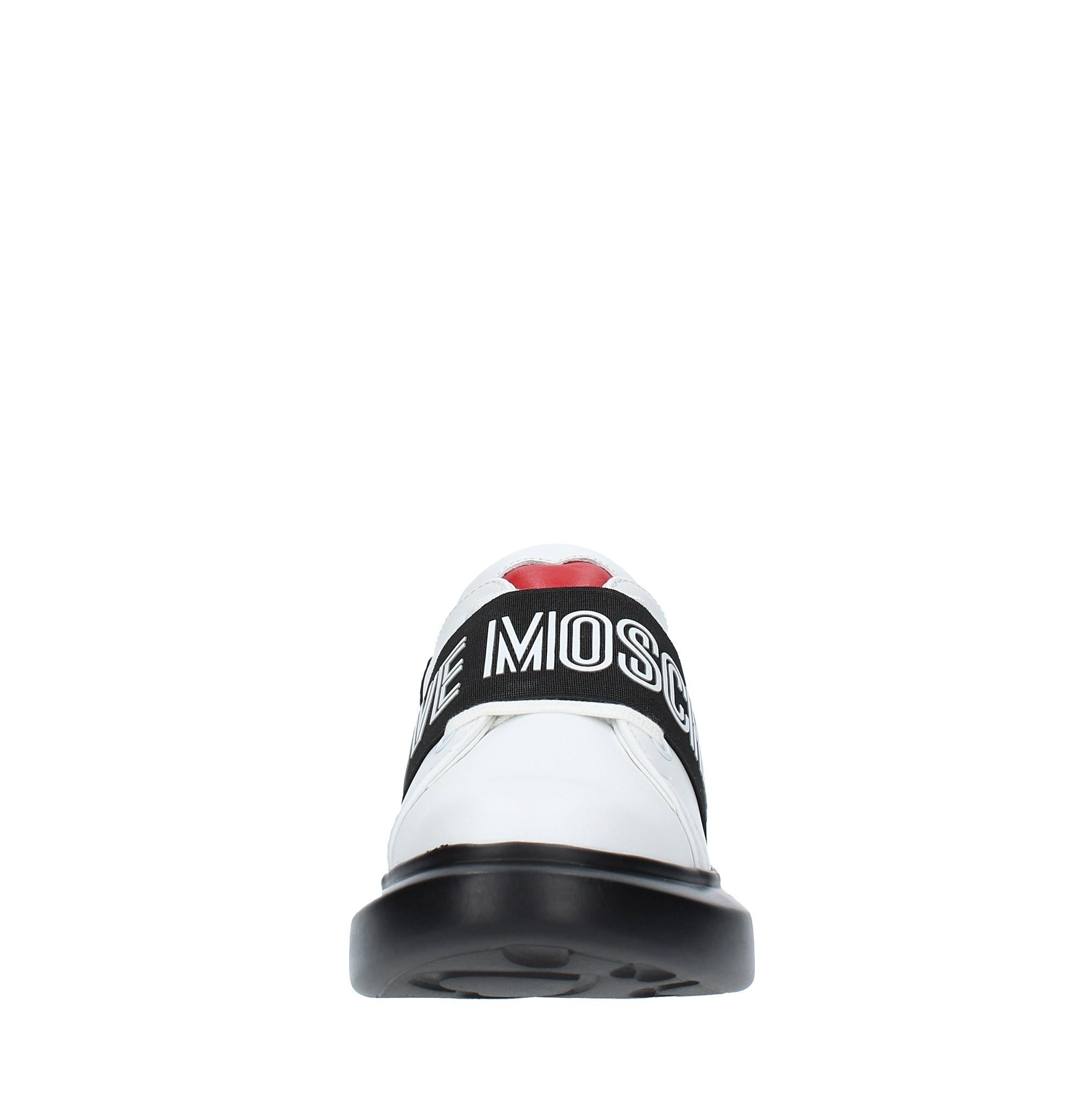 Sneakers in pelle e tessuto 