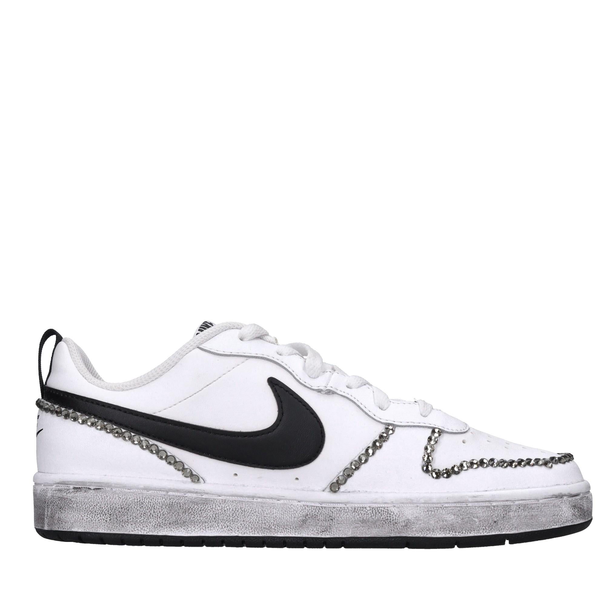 Sneakers in pelle e strass 