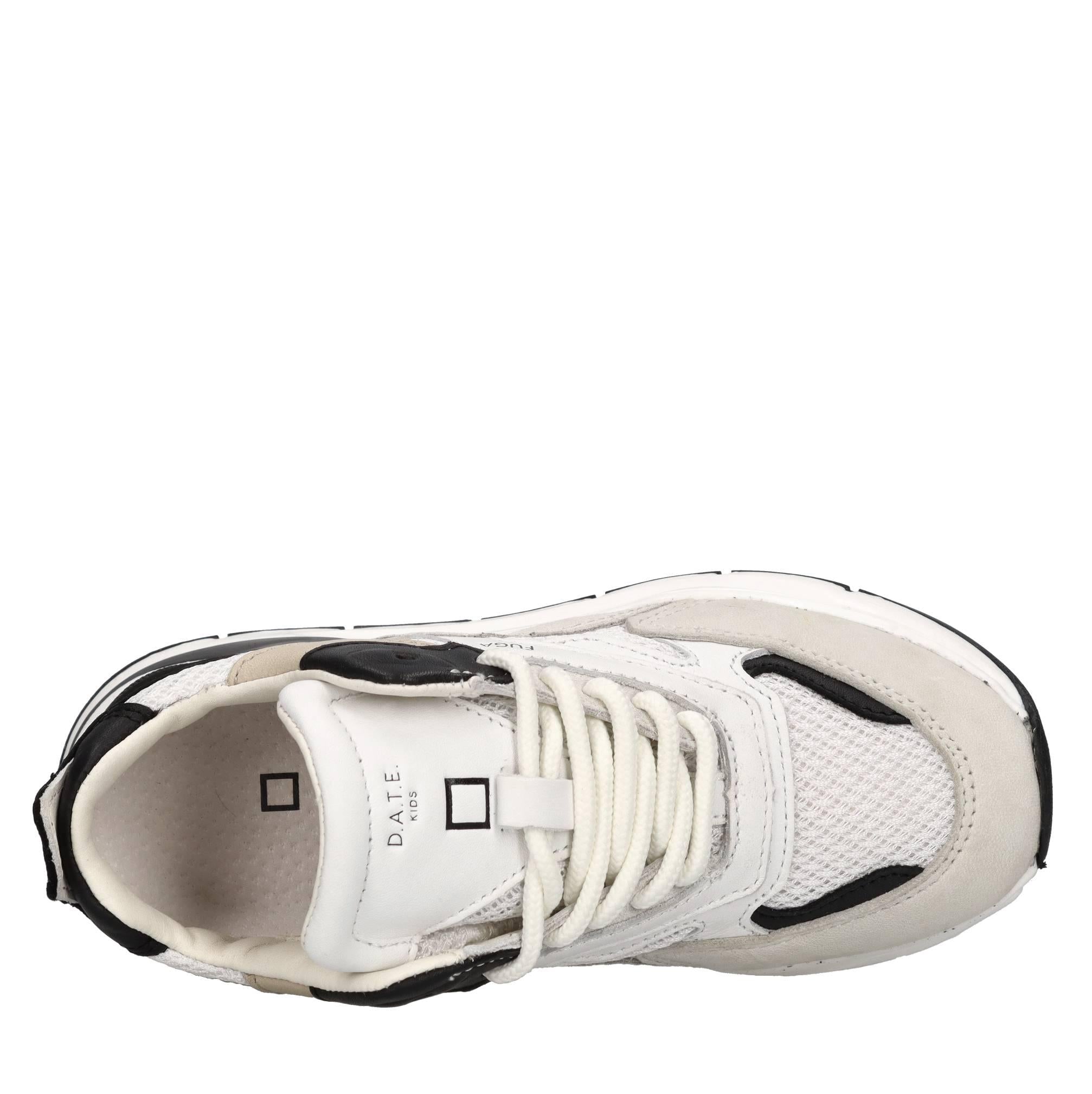 Sneakers in camoscio e tessuto 