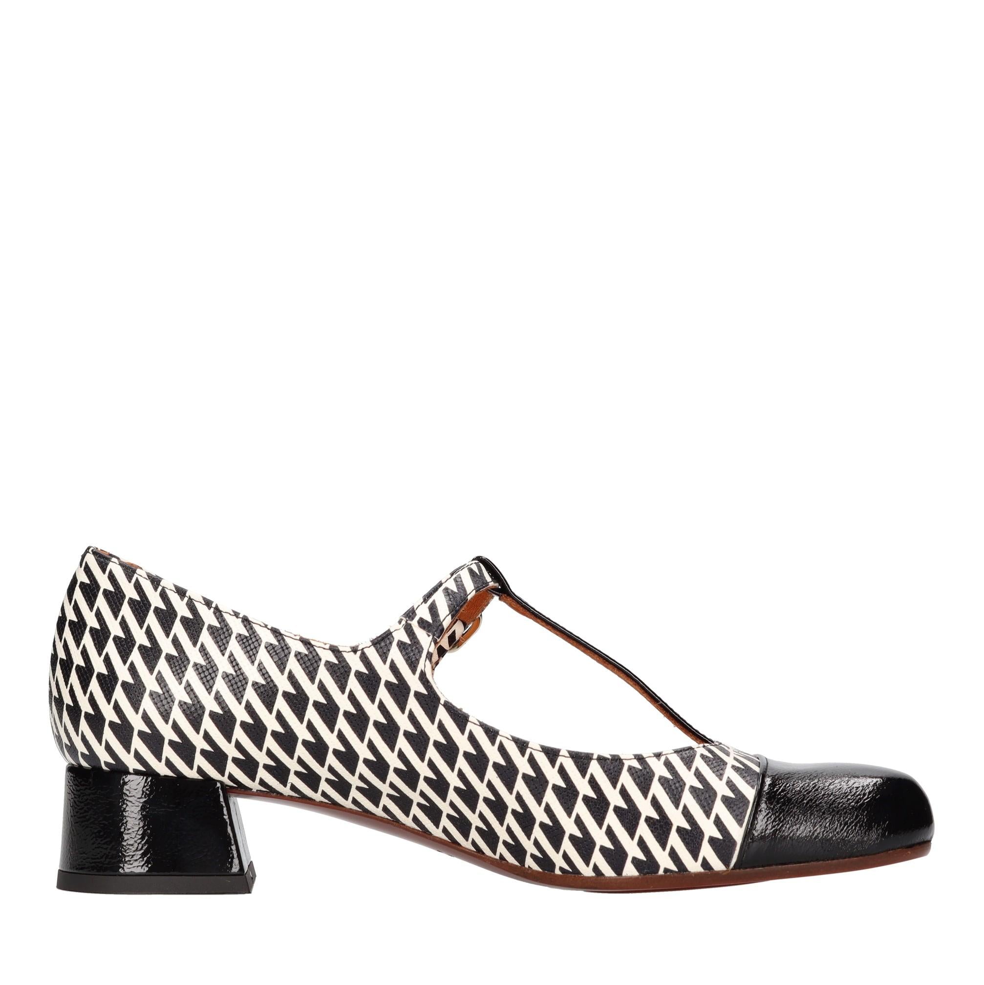 Décolleté modello REVITA45 in pelle con motivo geometrico 