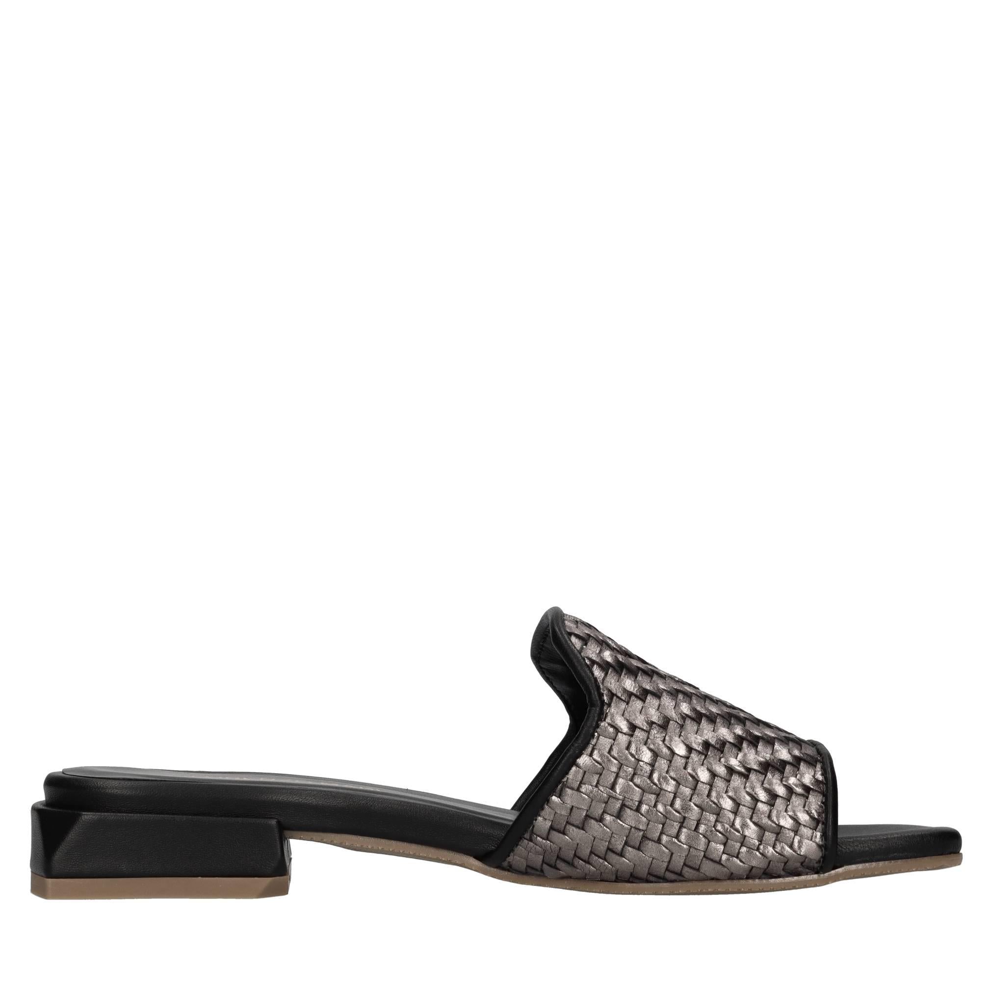 Mules in pelle 