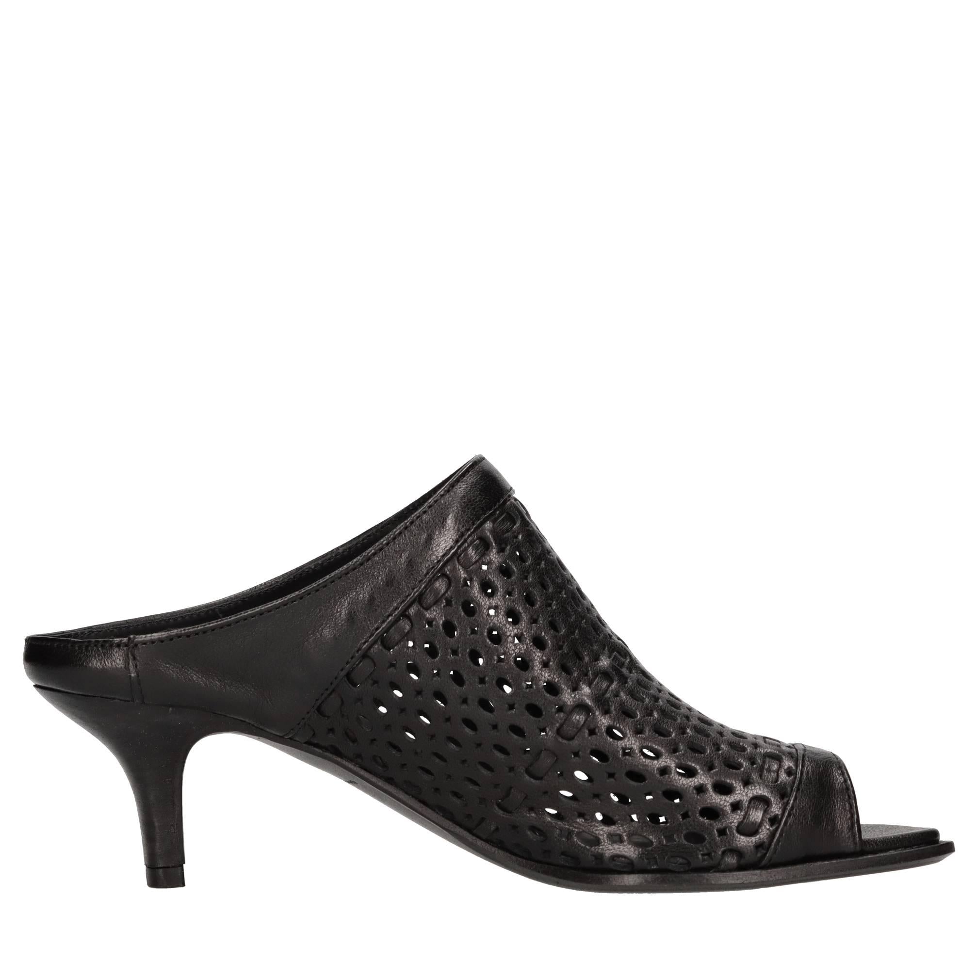 Mules in pelle 
