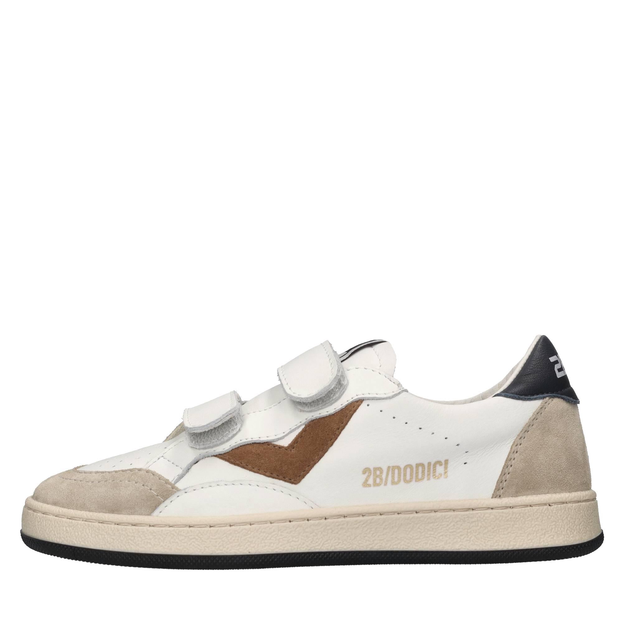 Sneakers in pelle 