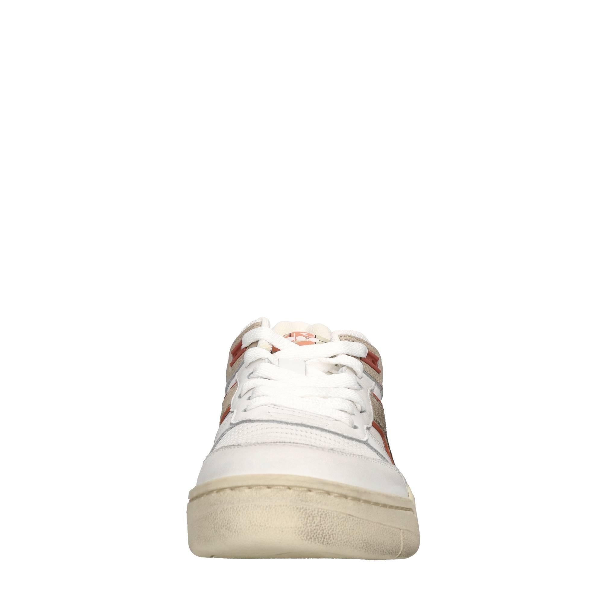 Sneakers in pelle 