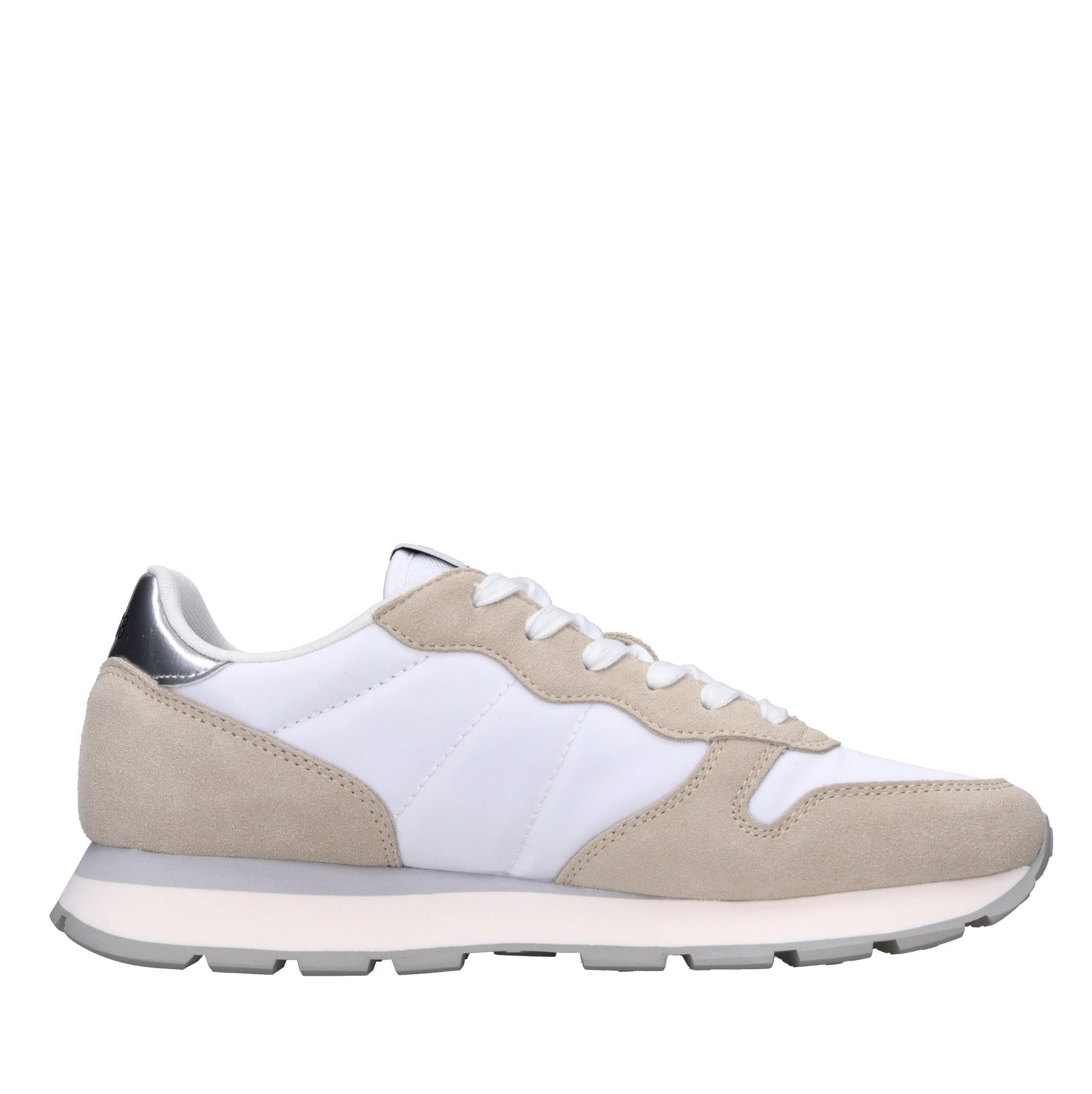 Sneakers in camoscio e tessuto 