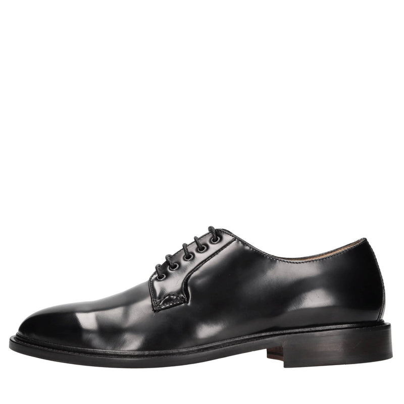 Stringate in pelle 