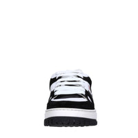Sneakers in pelle e tessuto 