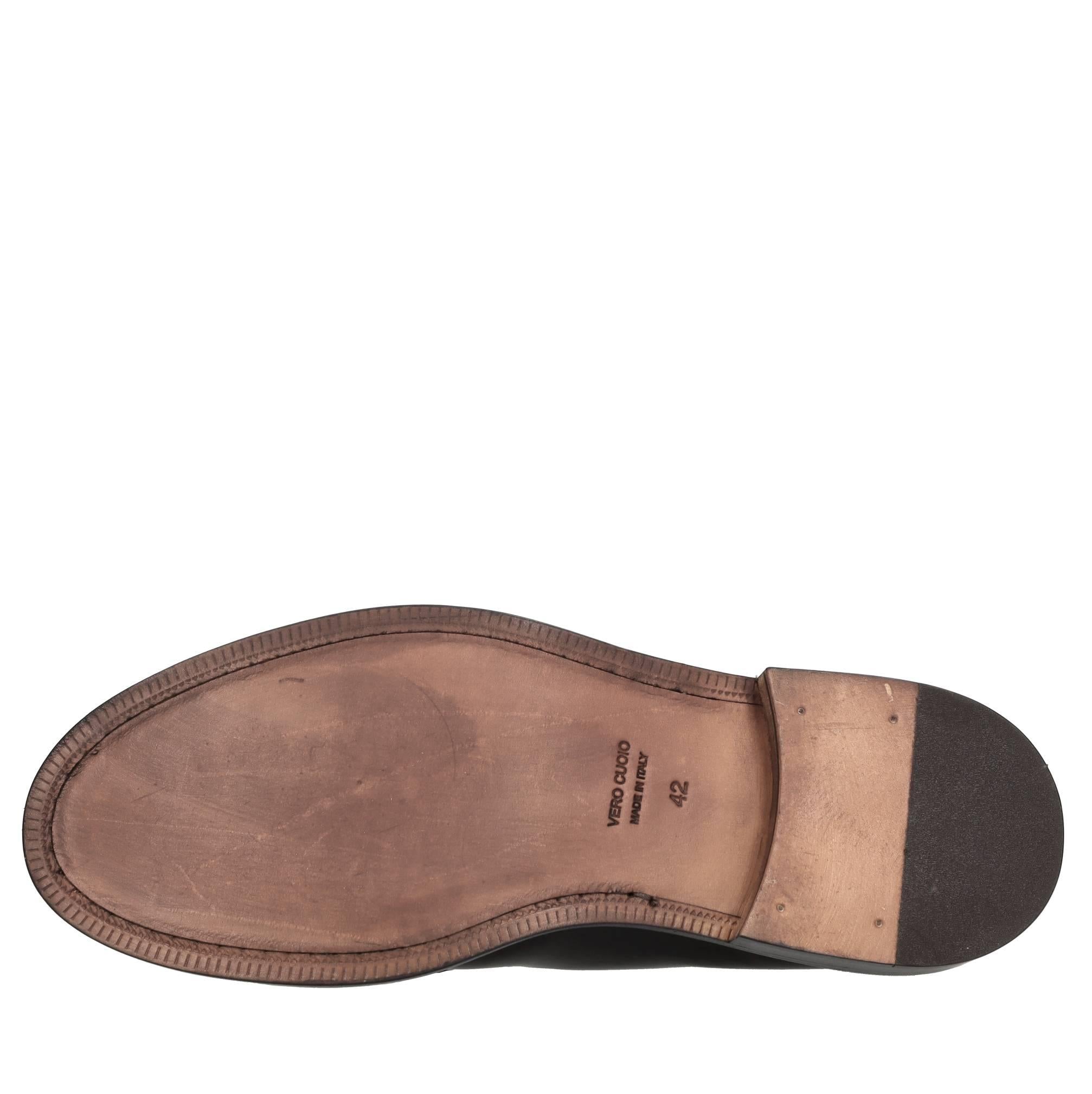 Stringate in pelle 