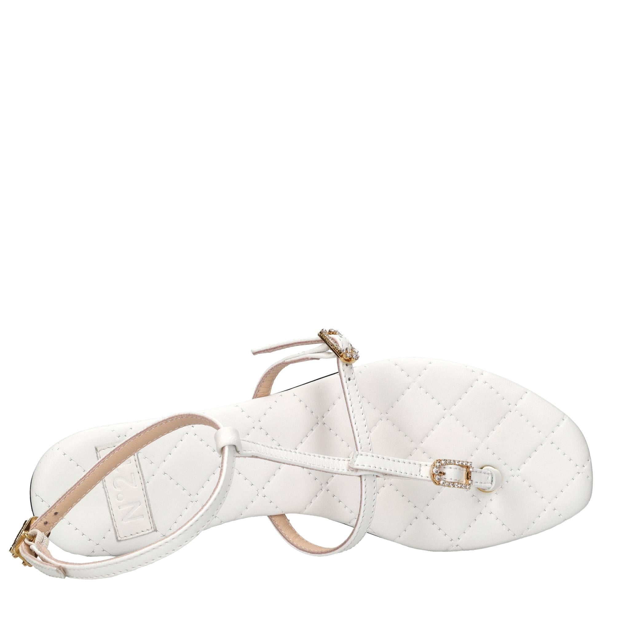 Sandali flat in pelle 