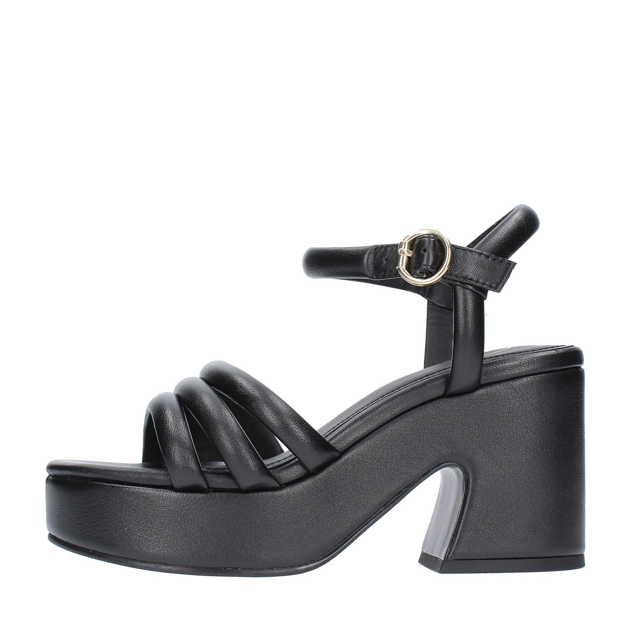 Sandali modello ONYX01 in nappa 