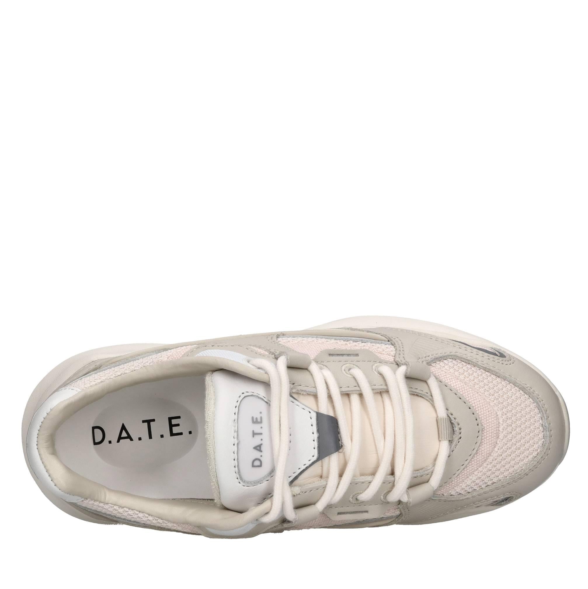 Sneakers in pelle e tessuto 