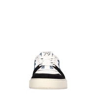 Sneakers in multimateriale 