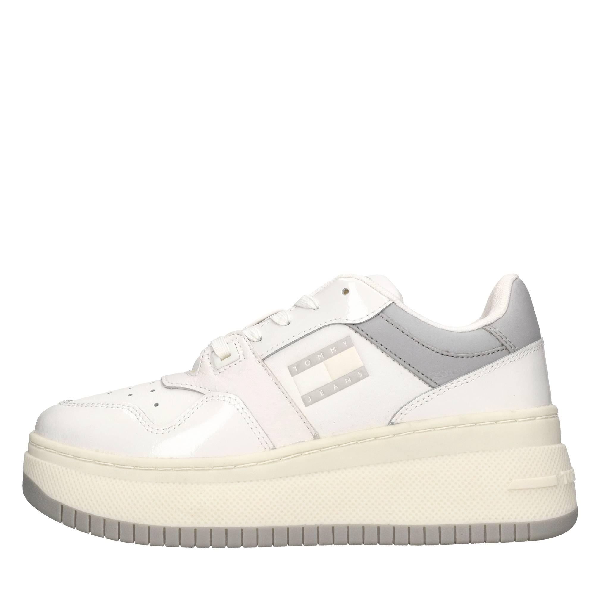 Sneakers in pelle ed ecopelle 