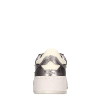 Sneakers modello STARLIGHT in pelle 