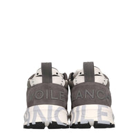 Sneakers in camoscio e tessuto 