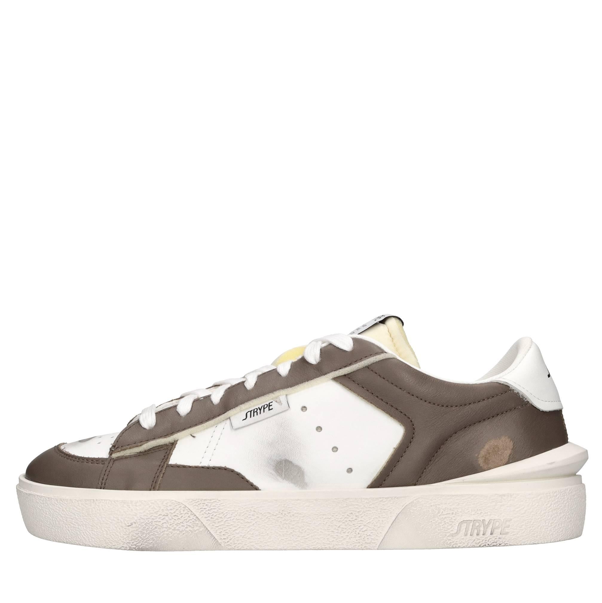 Sneakers in pelle e tessuto 