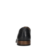 Stringate in pelle 