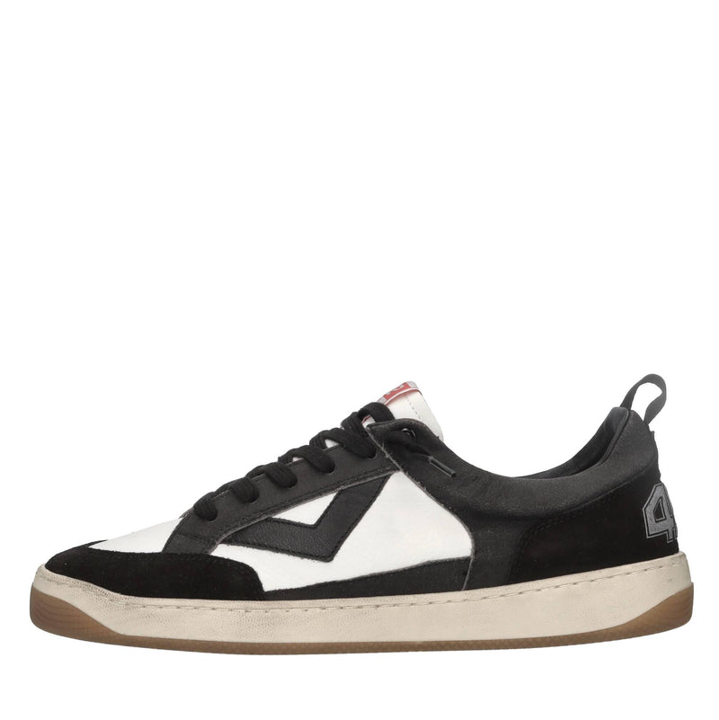 Sneakers in pelle 