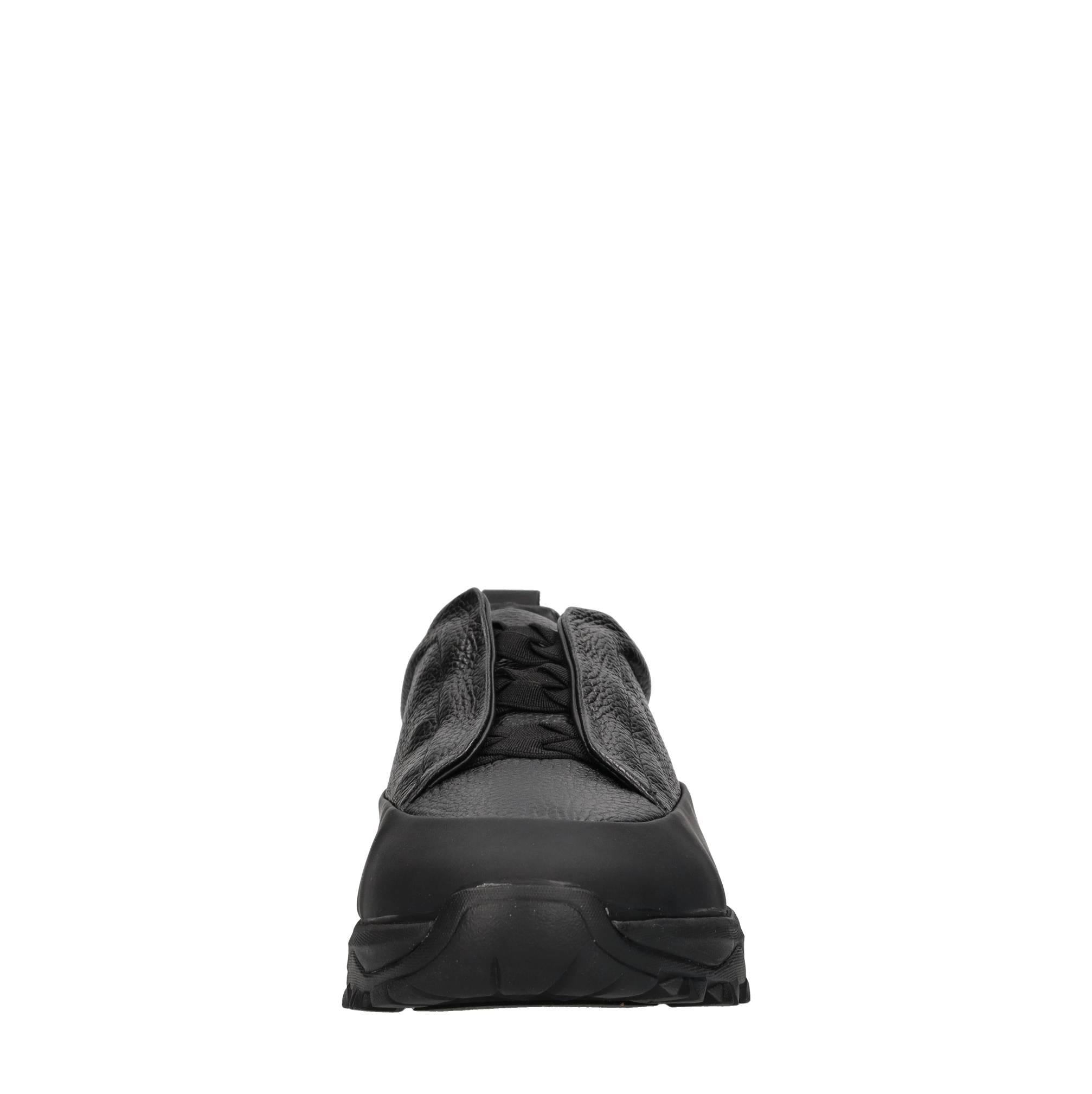 Sneakers in pelle 