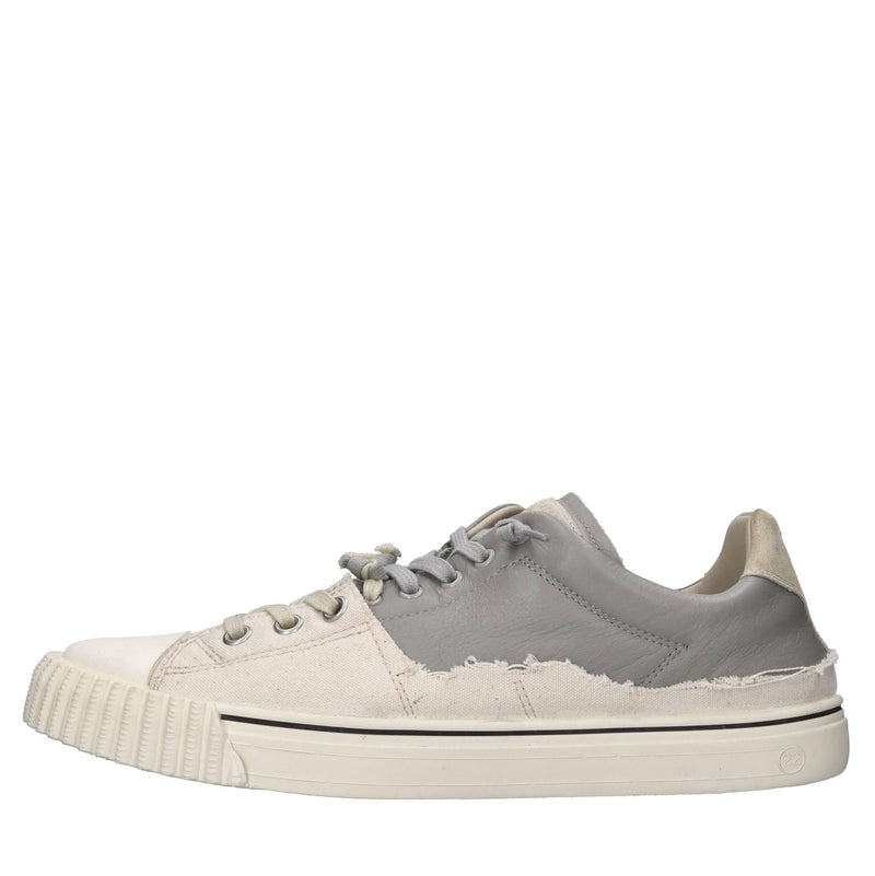 Sneakers in pelle e tessuto 