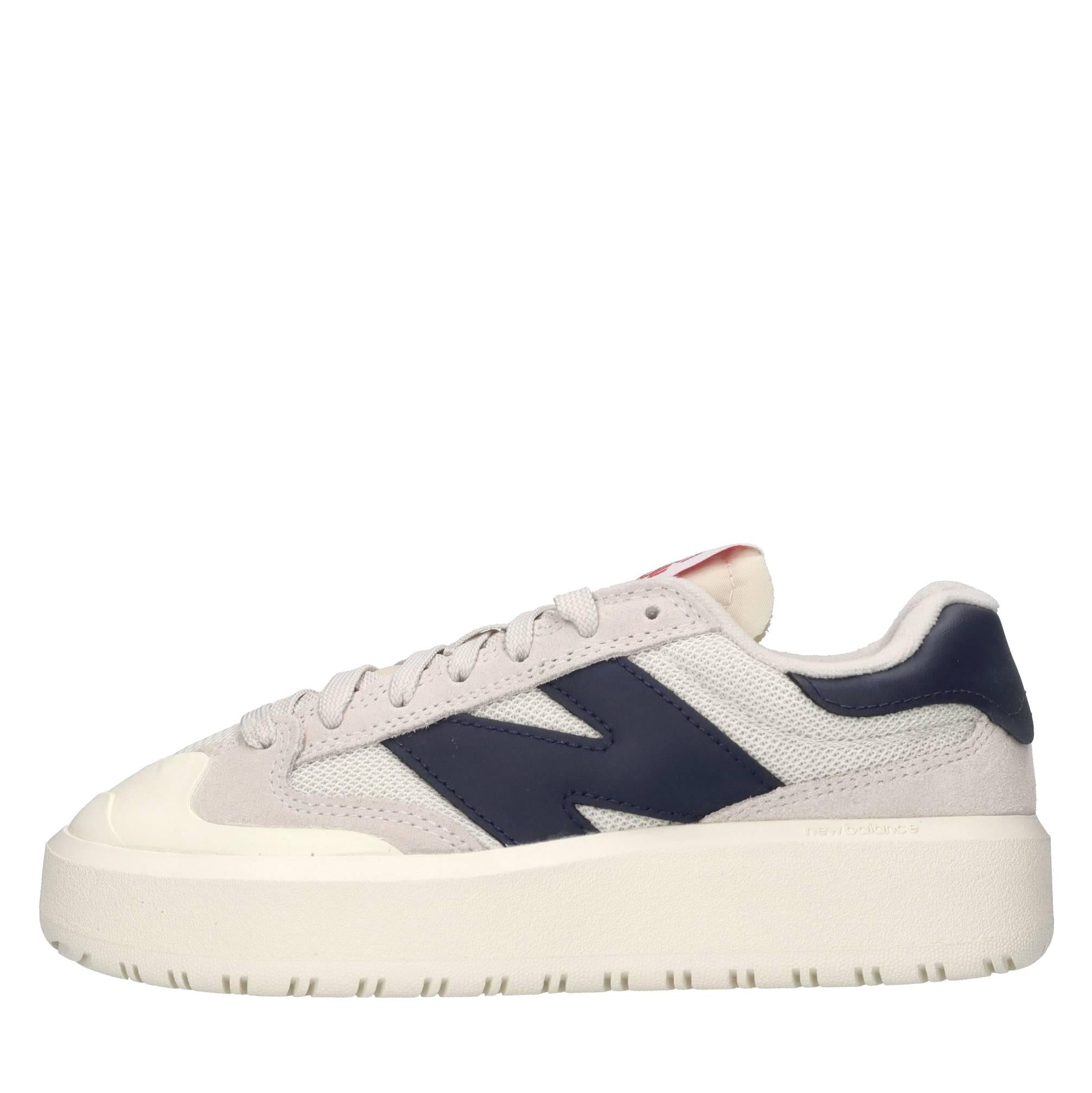 Sneakers in pelle e tessuto 