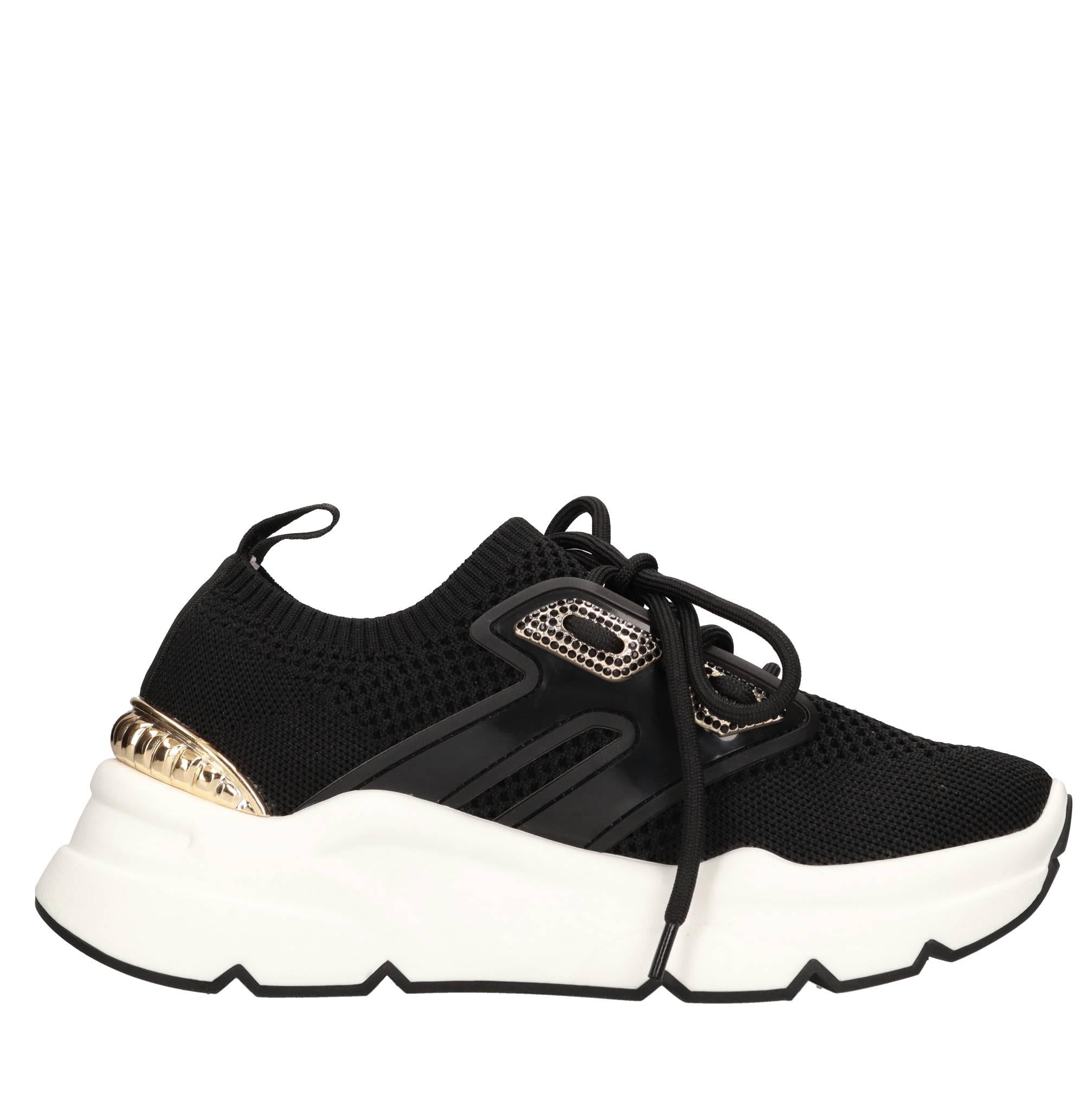 Sneakers in tessuto 