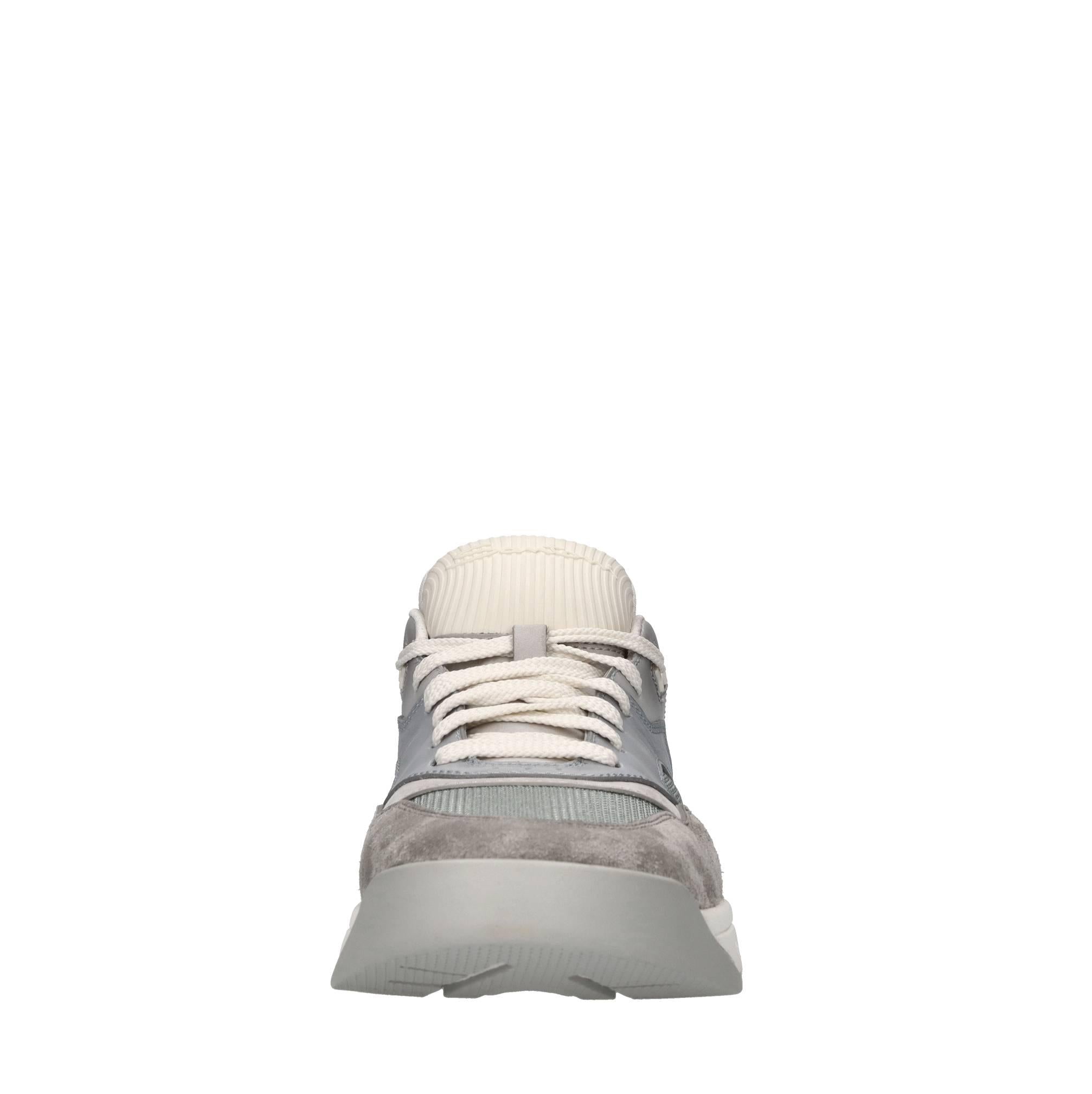 Sneakers in pelle,camoscio e tessuto 