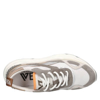 Sneakers in pelle e tessuto 