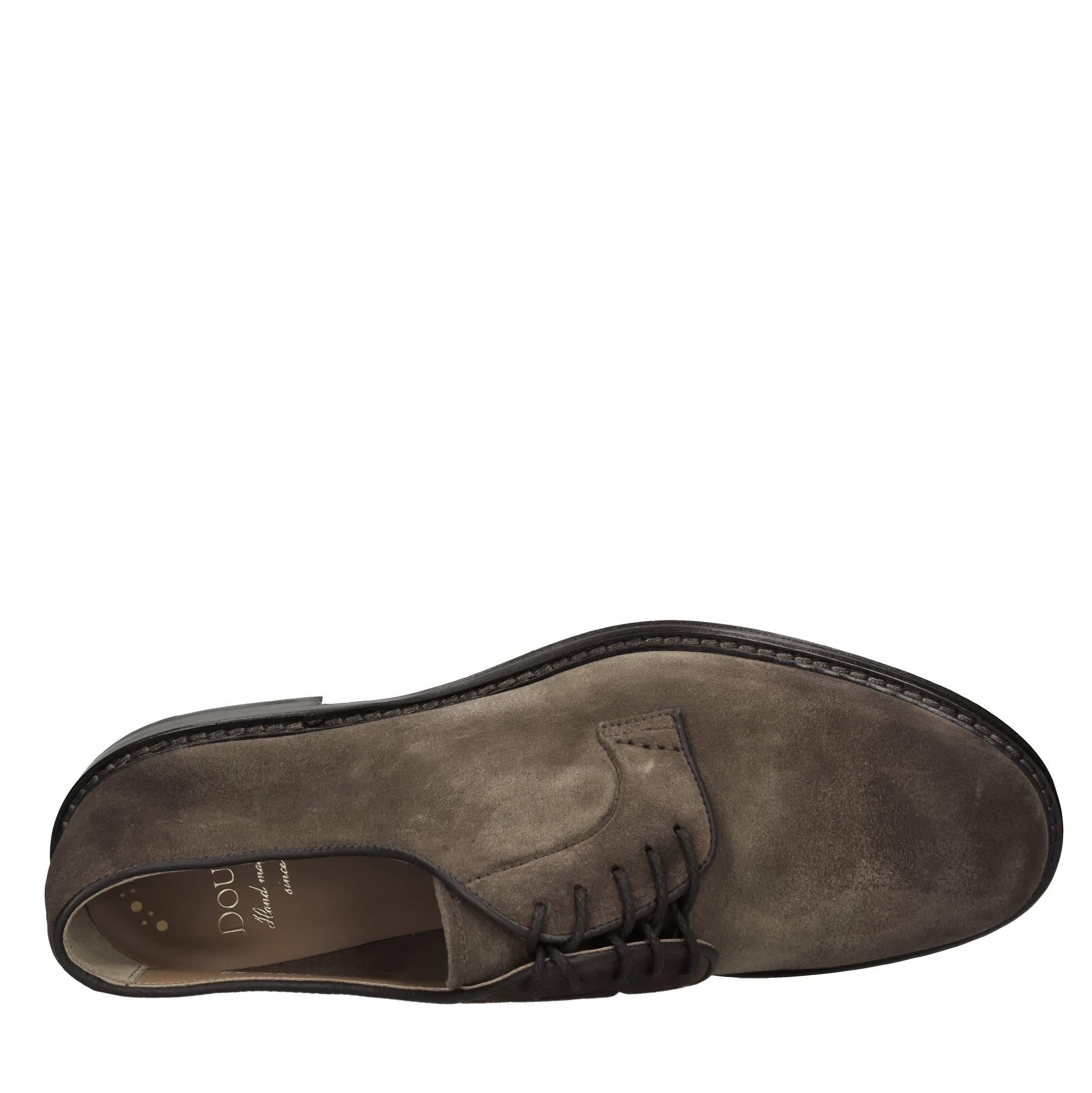 Stringate in pelle 