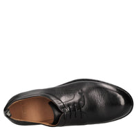 Stringate in pelle 