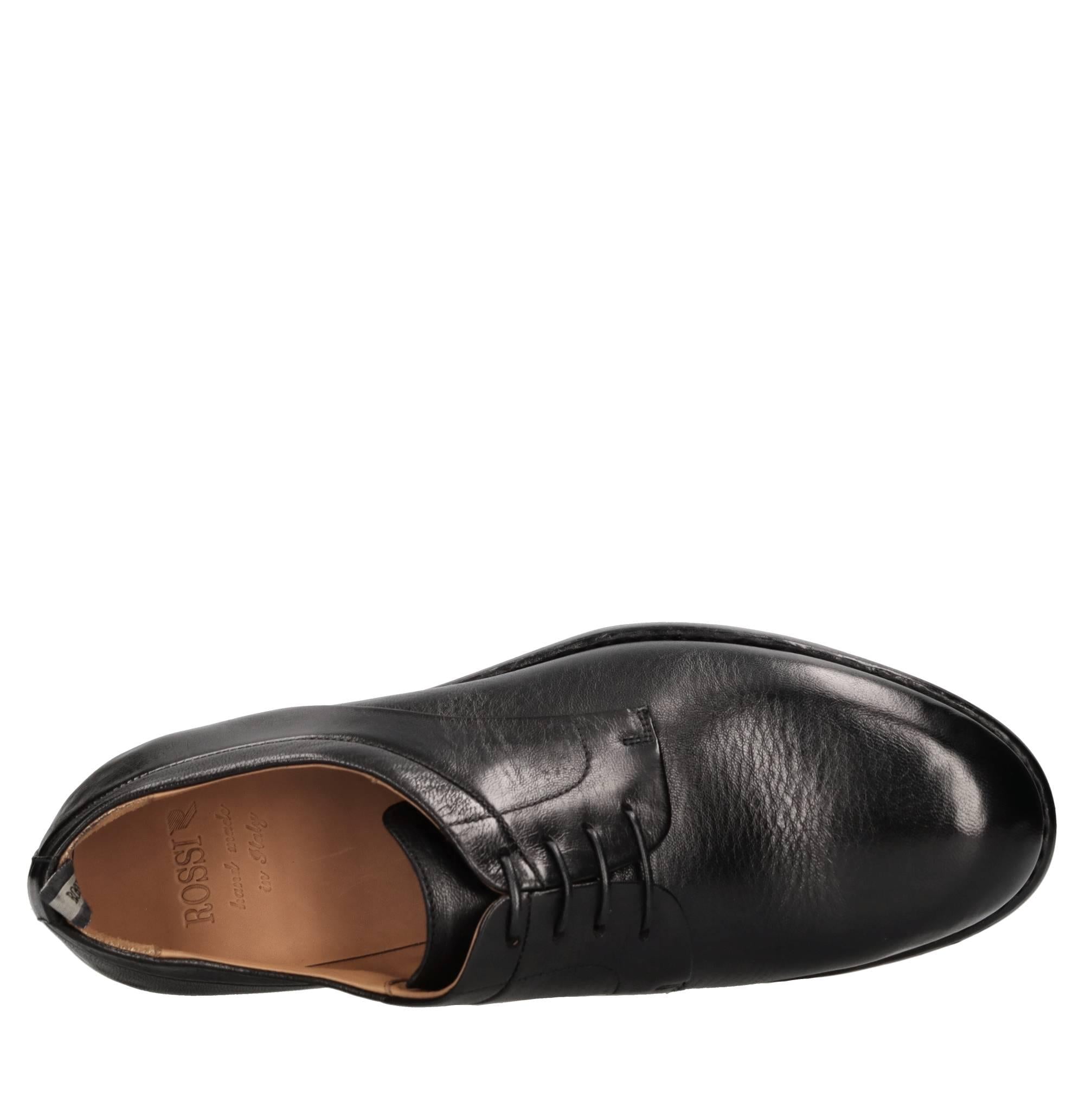 Stringate in pelle 