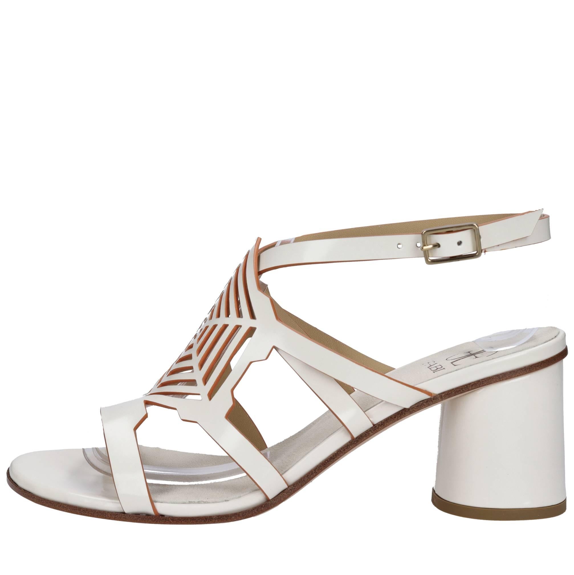 Sandali in pelle 