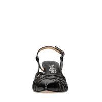 Décolleté slingback in vernice 