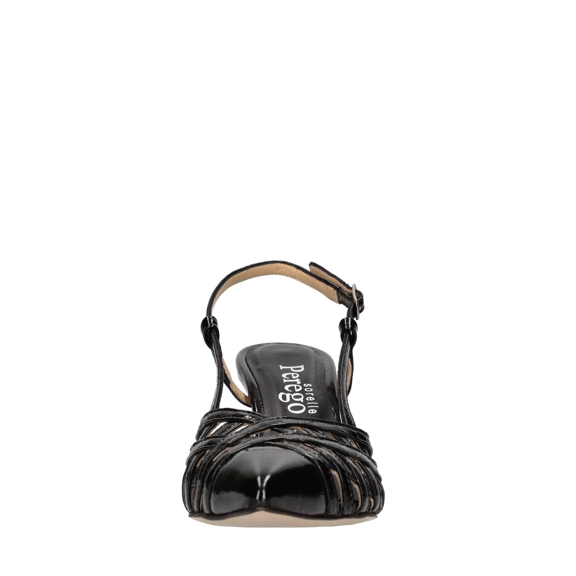 Décolleté slingback in vernice 