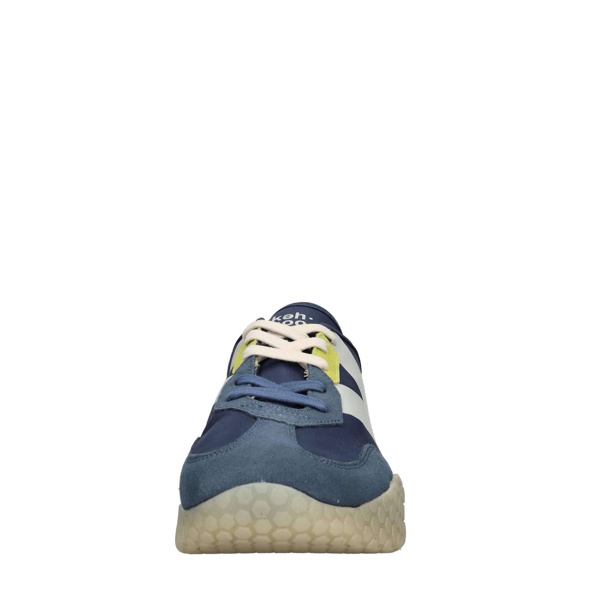Sneakers in camoscio e tessuto 