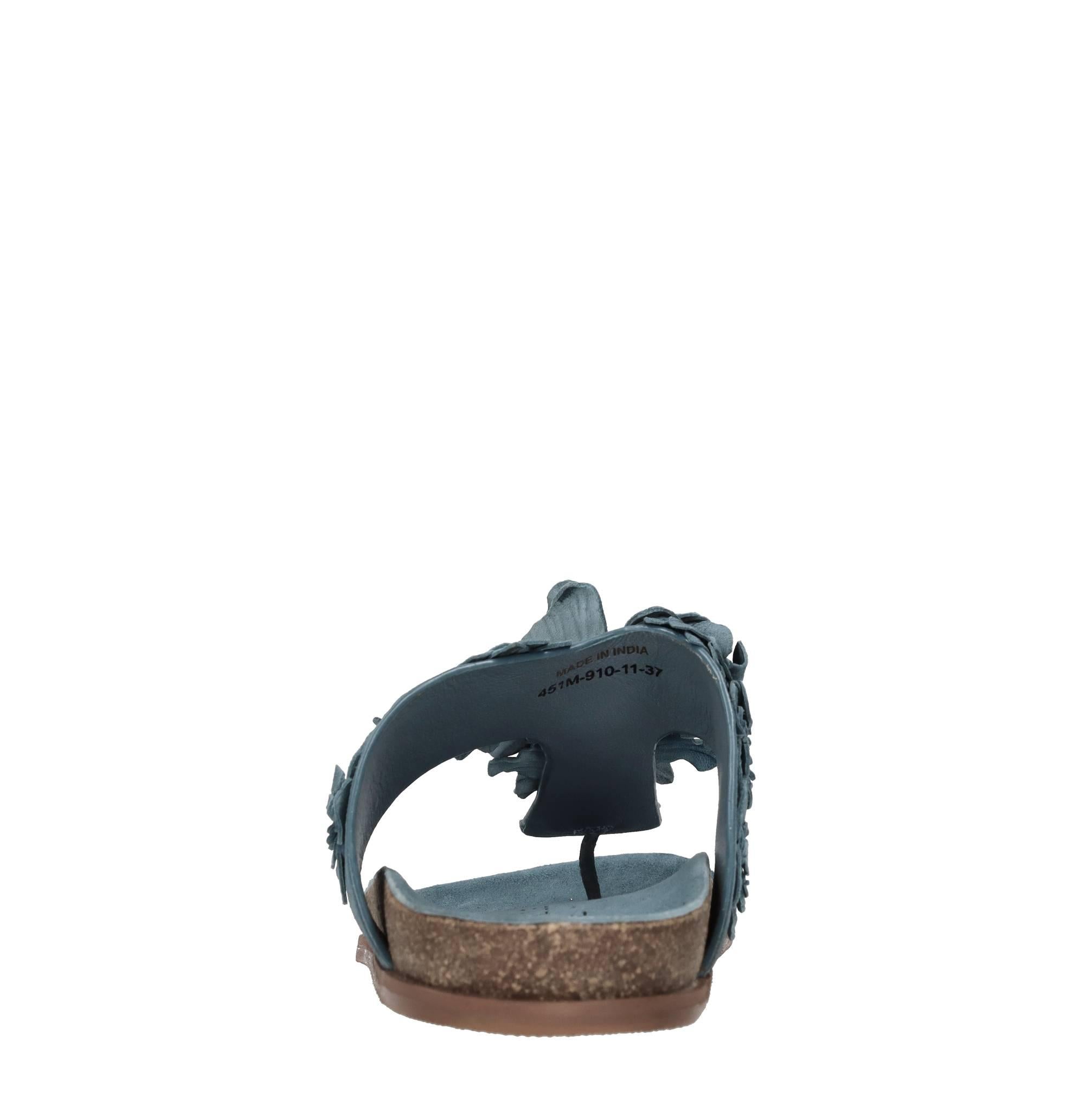 Mules in camoscio. 