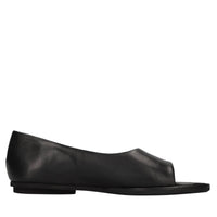 Flat in pelle 