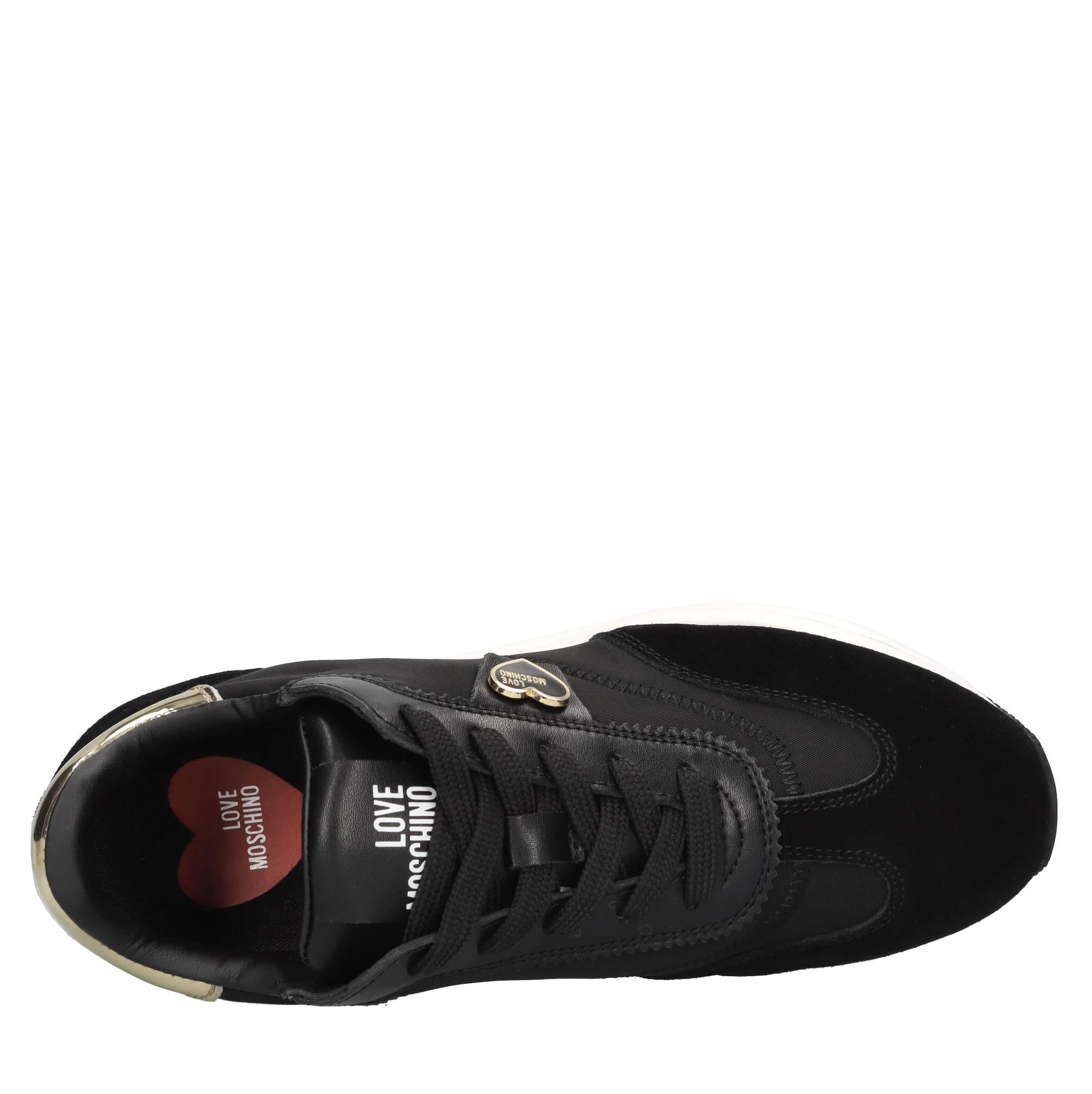 Sneakers in pelle tessuto ed ecopelle 