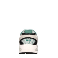 Sneakers in pelle e tessuto 