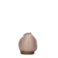 Ballerine in pelle con fascia elastica ricoperta di strass 