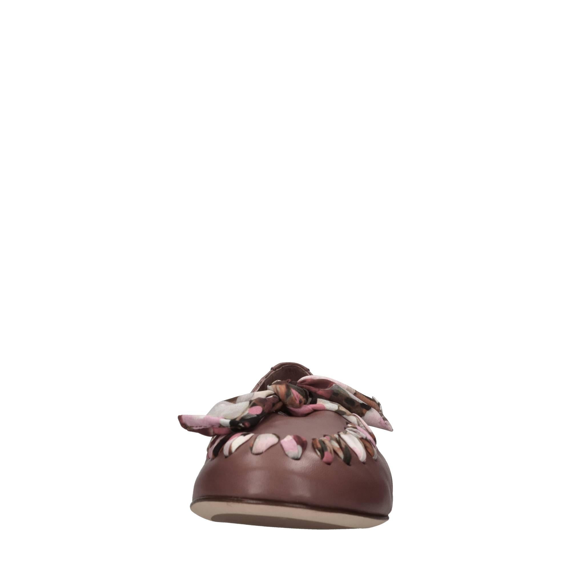 Ballerine in pelle e tessuto 